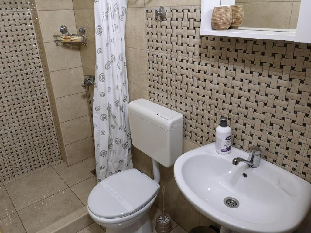 Berin Apartments ウルツィニ エクステリア 写真