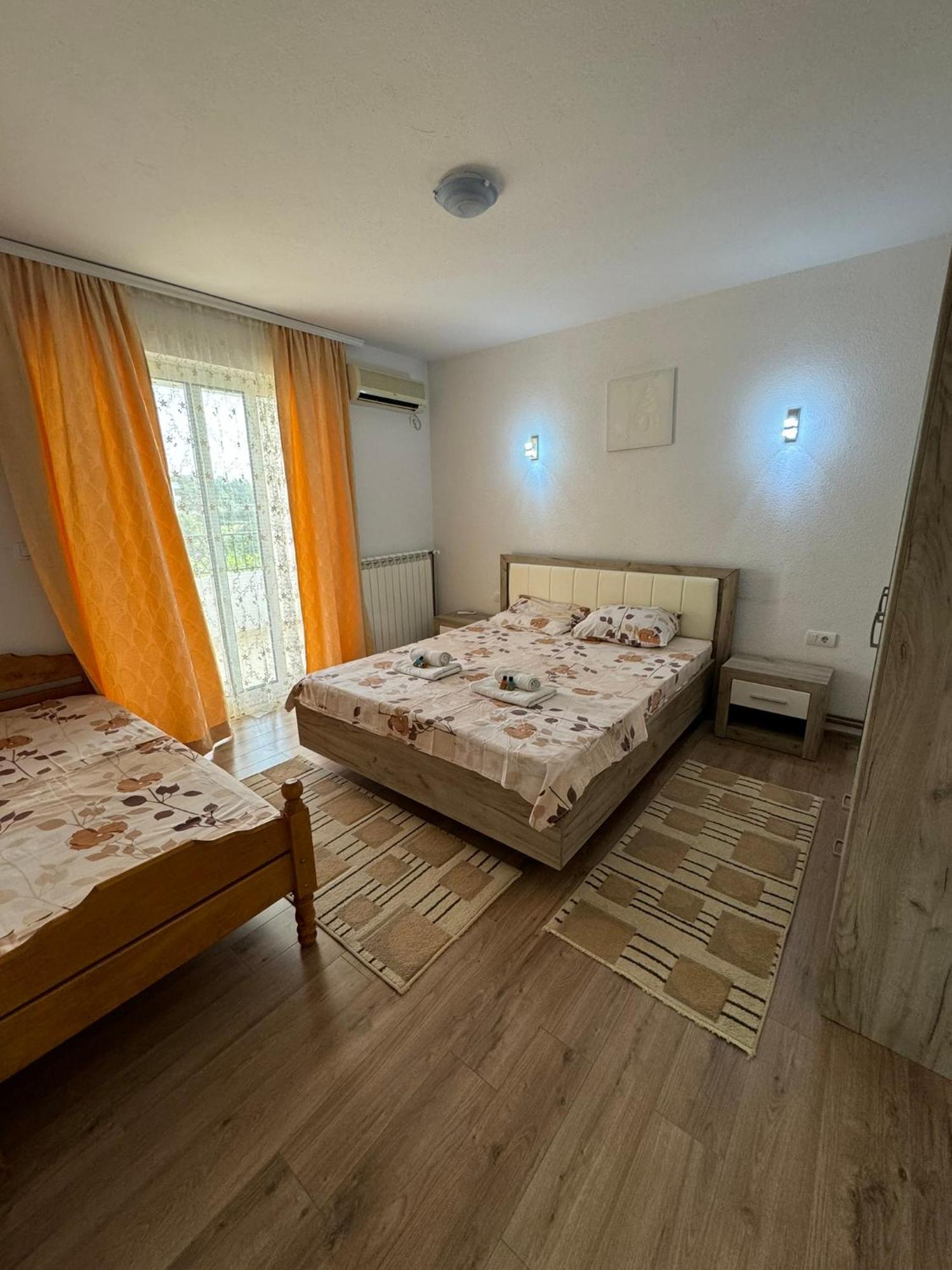 Berin Apartments ウルツィニ エクステリア 写真