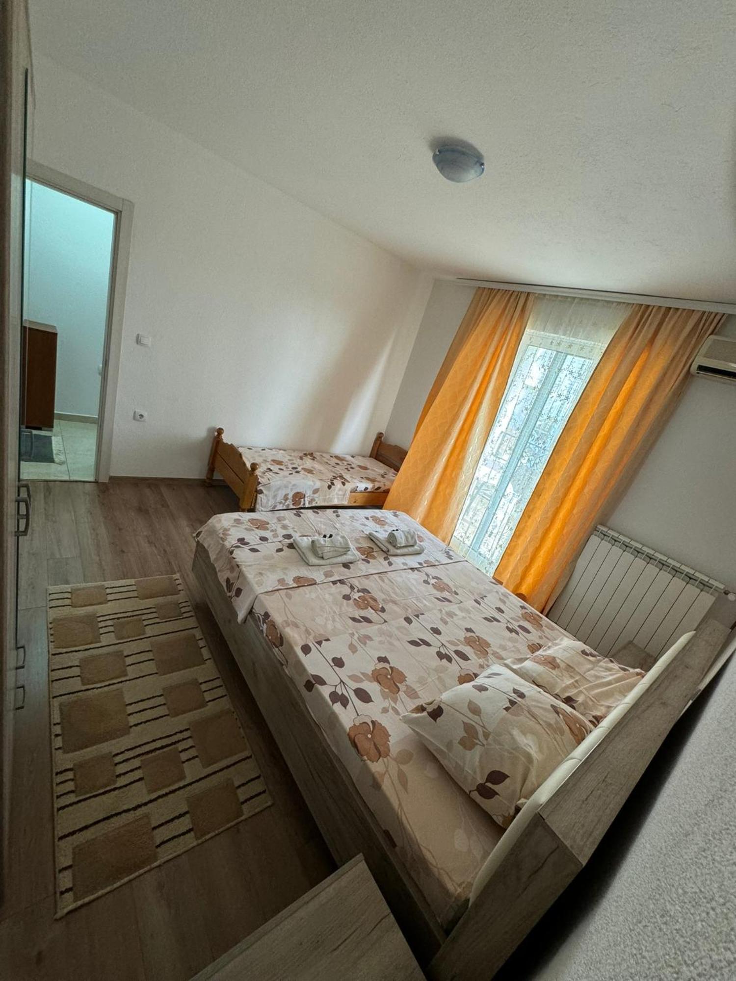 Berin Apartments ウルツィニ エクステリア 写真